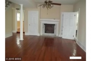 Living Room Colonial Beach